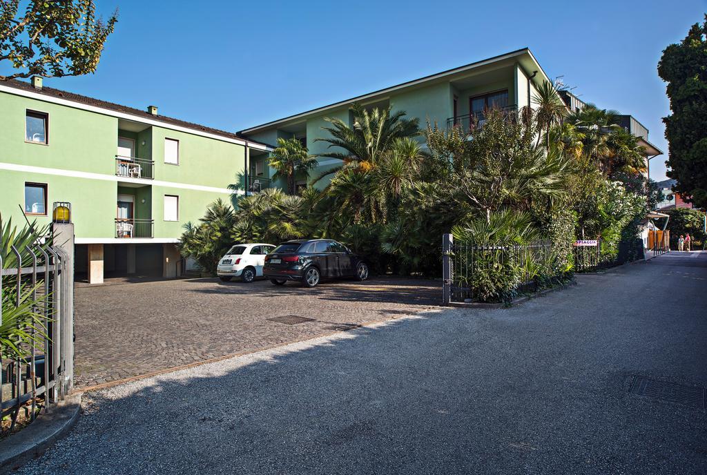 ריבה דל גארדה Spiaggia Residence מראה חיצוני תמונה